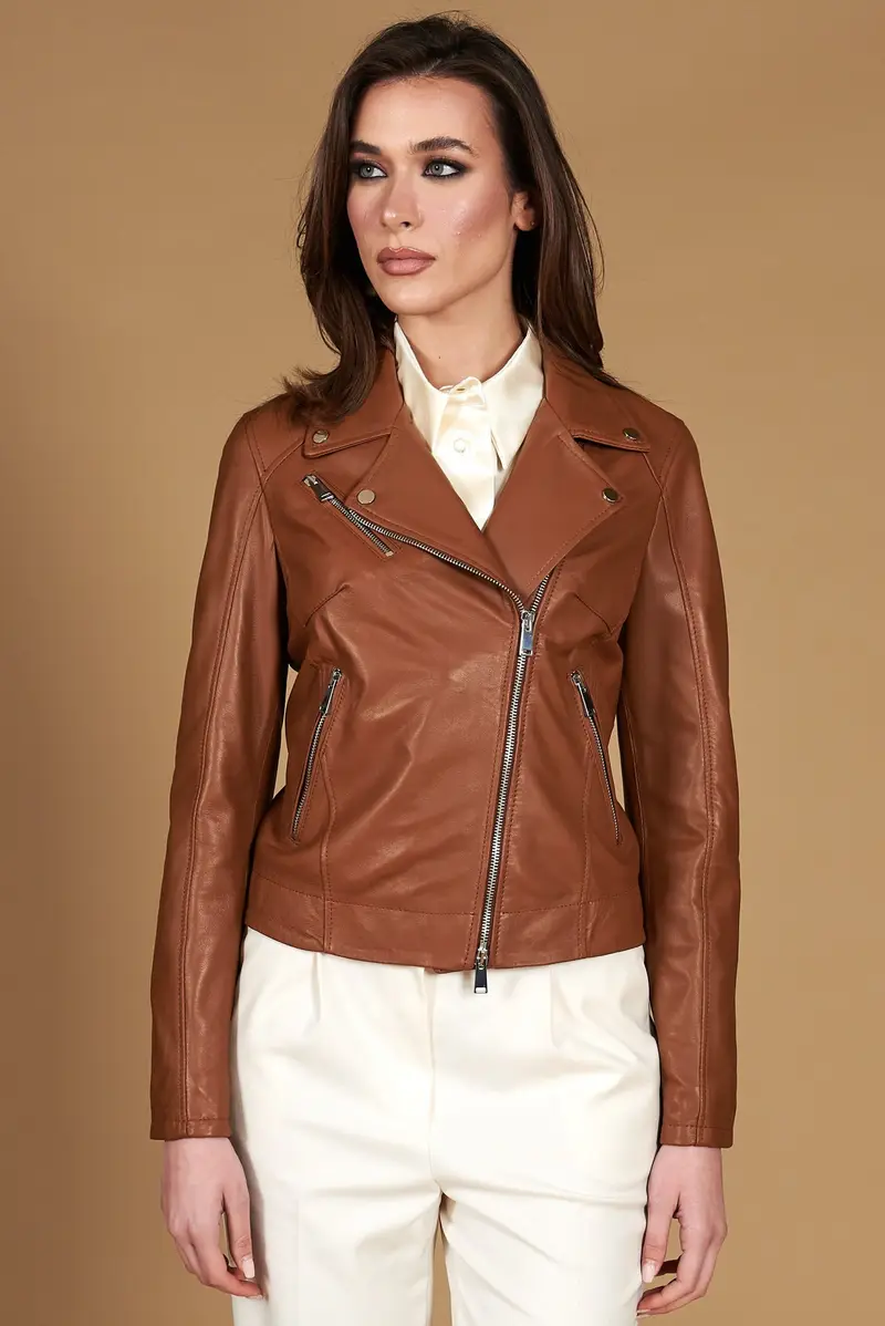 Giacca chiodo in pelle naturale color cuoio cerniera trasversale D'Arienzo, Seleziona Cuoio