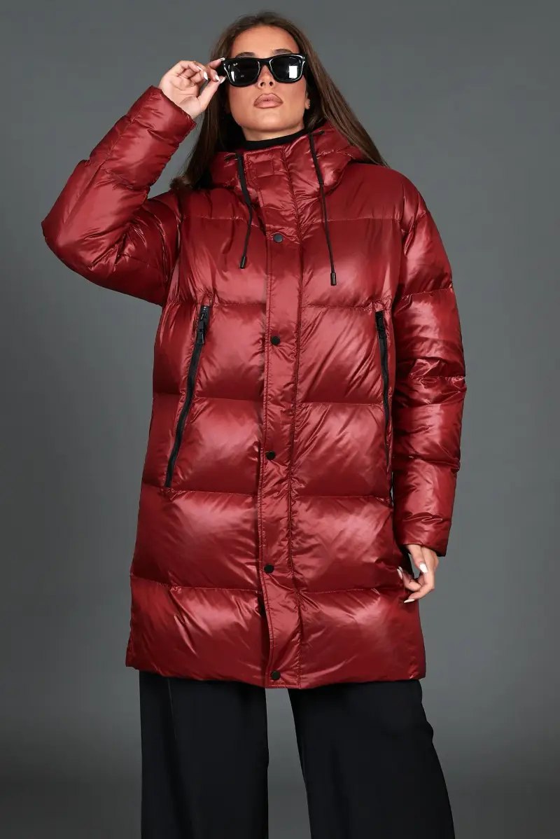 Giaccone lungo in vera piuma colore bordeaux da ripiegare a zaino D'Arienzo, Seleziona Vinaccio