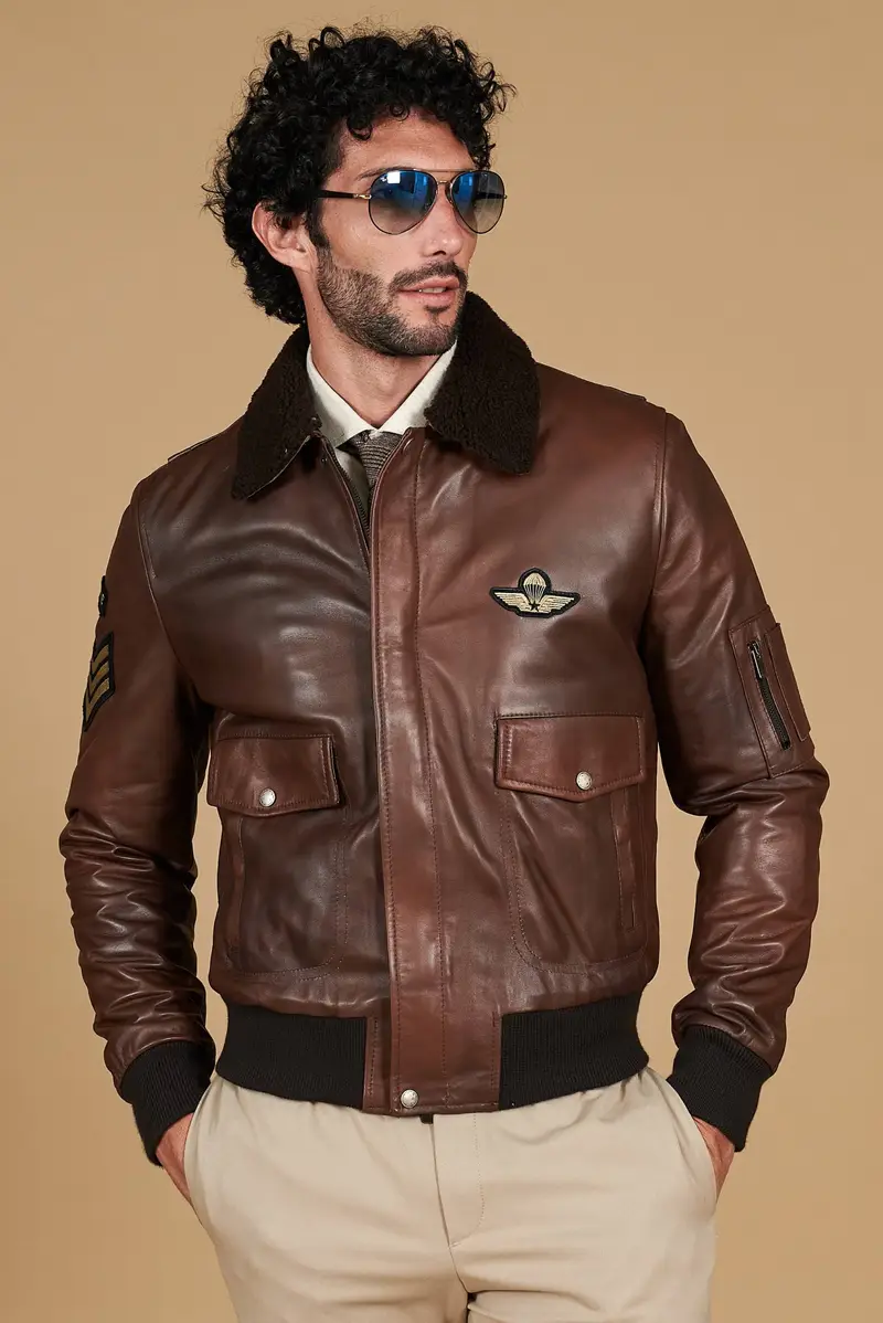 Giubbotto aviatore in pelle marrone collo montone a tono D'Arienzo, Seleziona Marrone