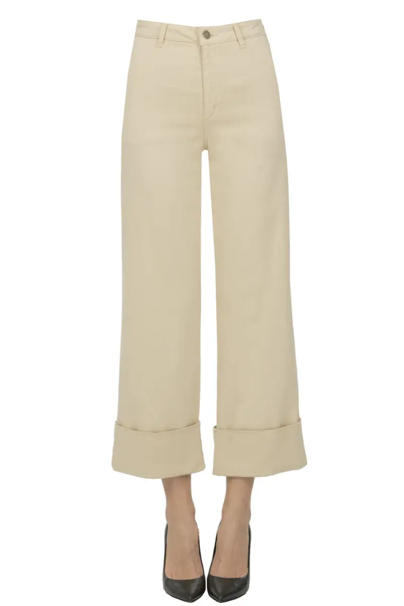 Pantaloni cropped con risvolto Beige