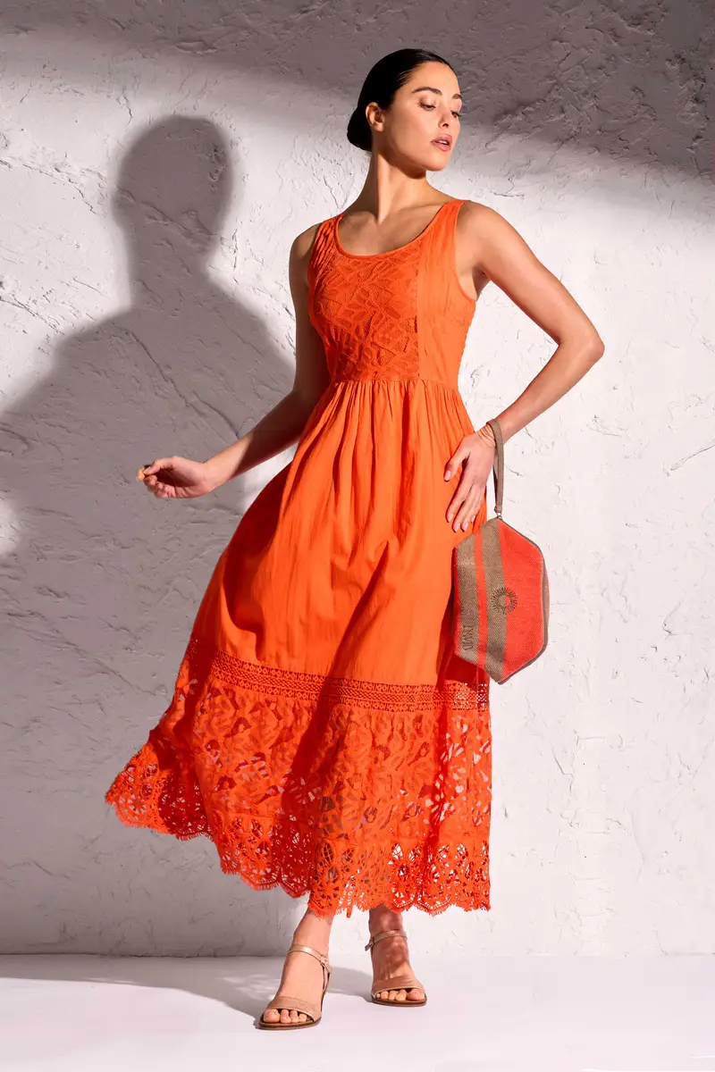 ABITO LUNGO CON RICAMI IN PIZZO GAIA | Colore Arancio |