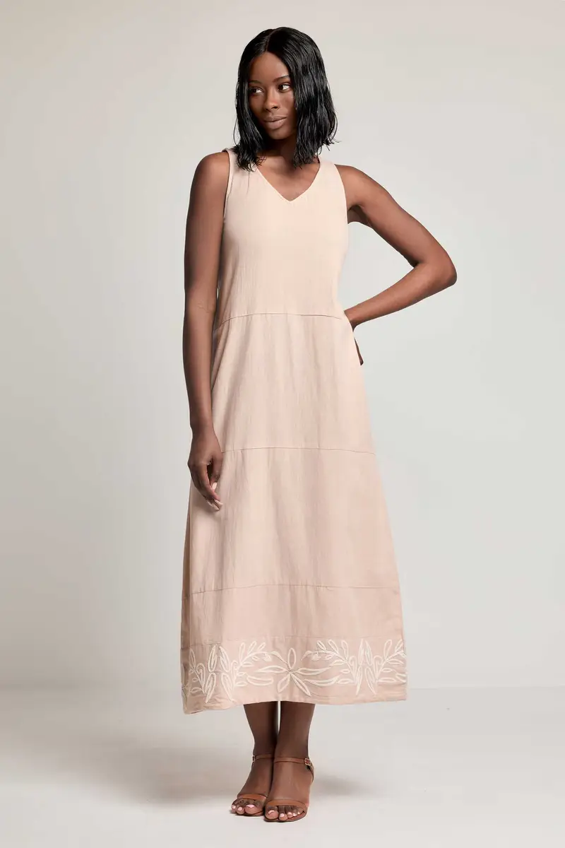 ABITO LUNGO SMANICATO GRAZIA | Colore Sabbia |