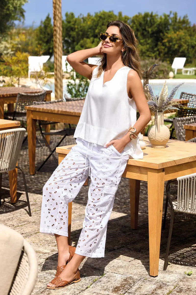 PANTALONI IN PIZZO PREGIATO MARILYN | Colore Bianco |