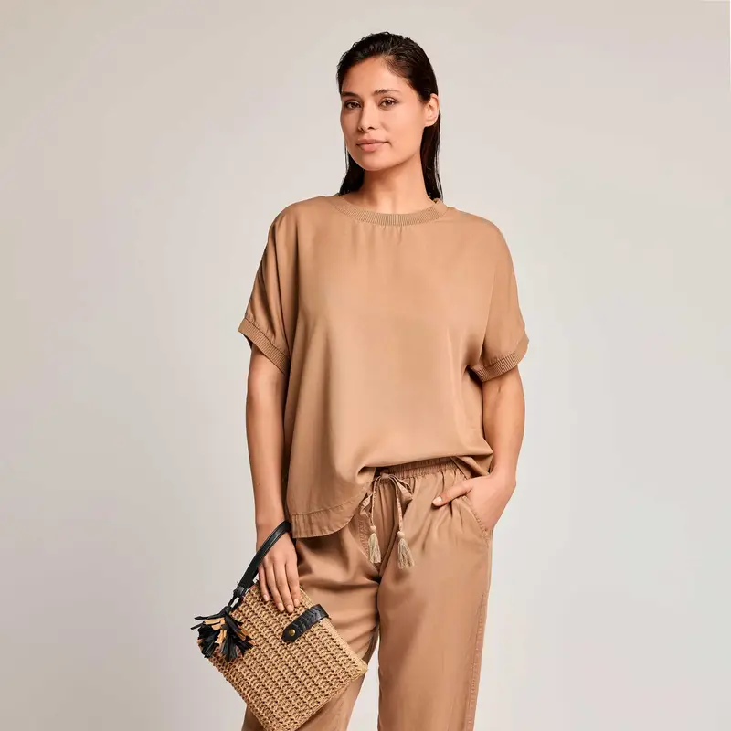 T-SHIRT IMELDA | Colore Beige |