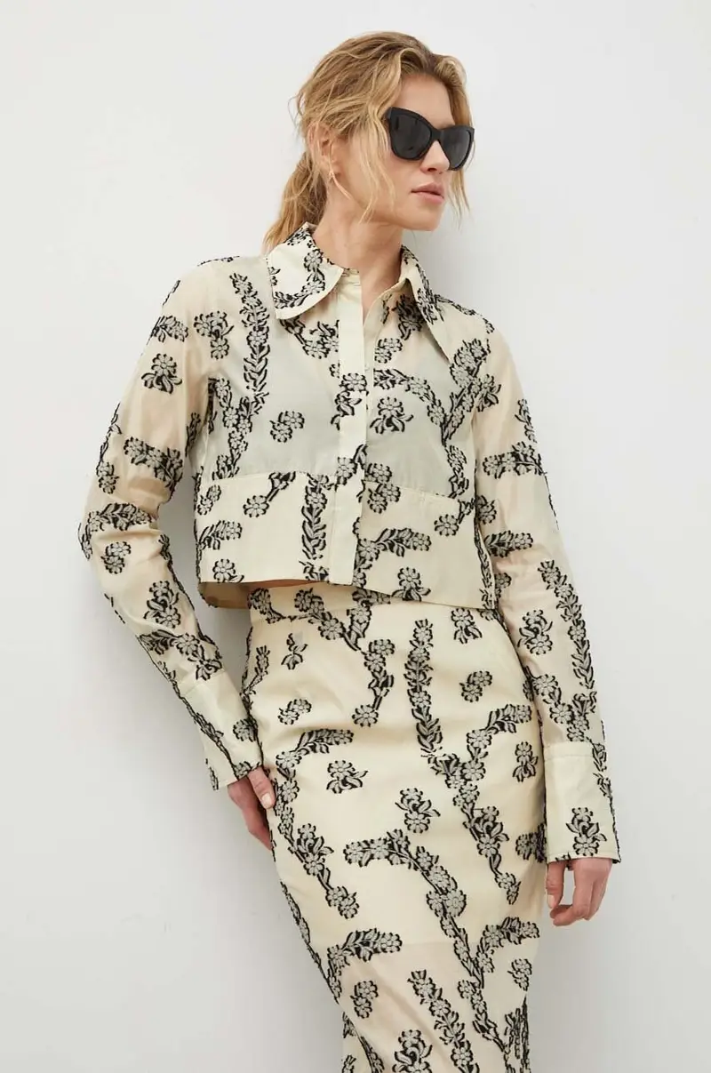 camicia donna colore beige