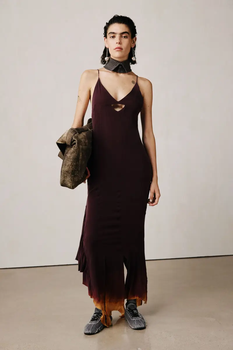 Abito con apertura studio RED