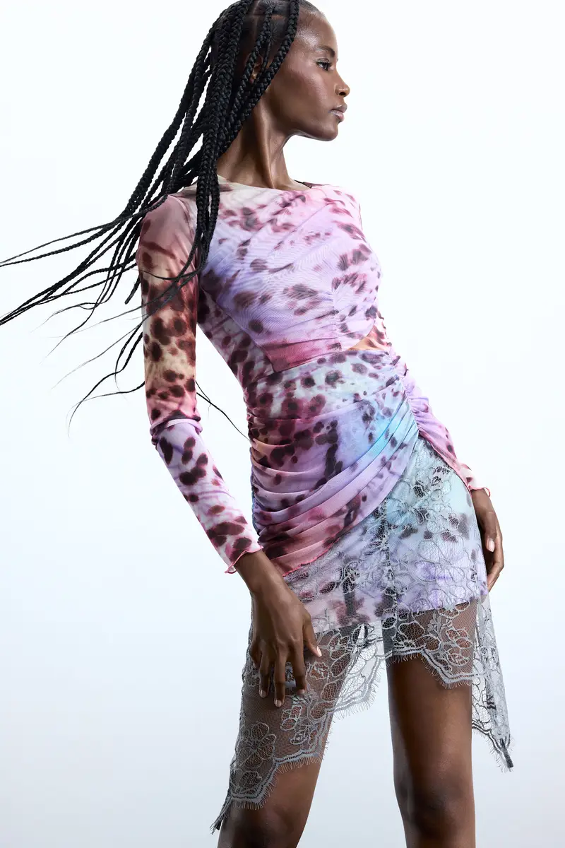 Abito drappeggiato in pizzo RED miniatura 2