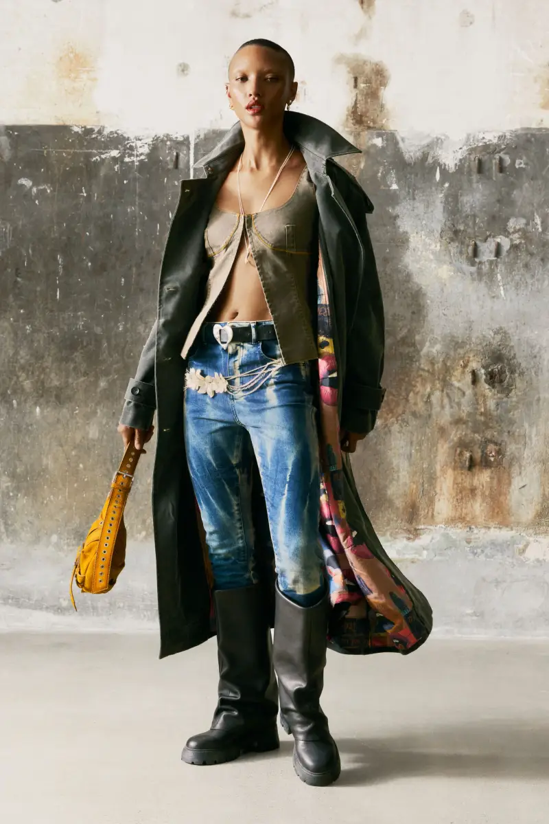 Blusa aderente con spalline GREEN