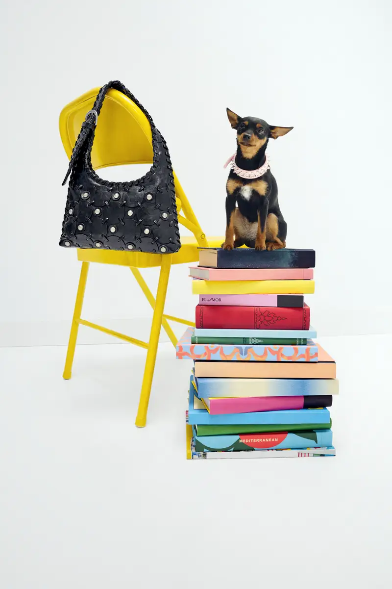 Borsa con borchie effetto pelle BLACK