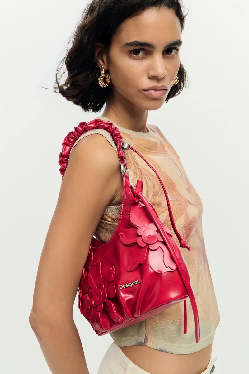 borsa piccola con applicazioni floreali RED