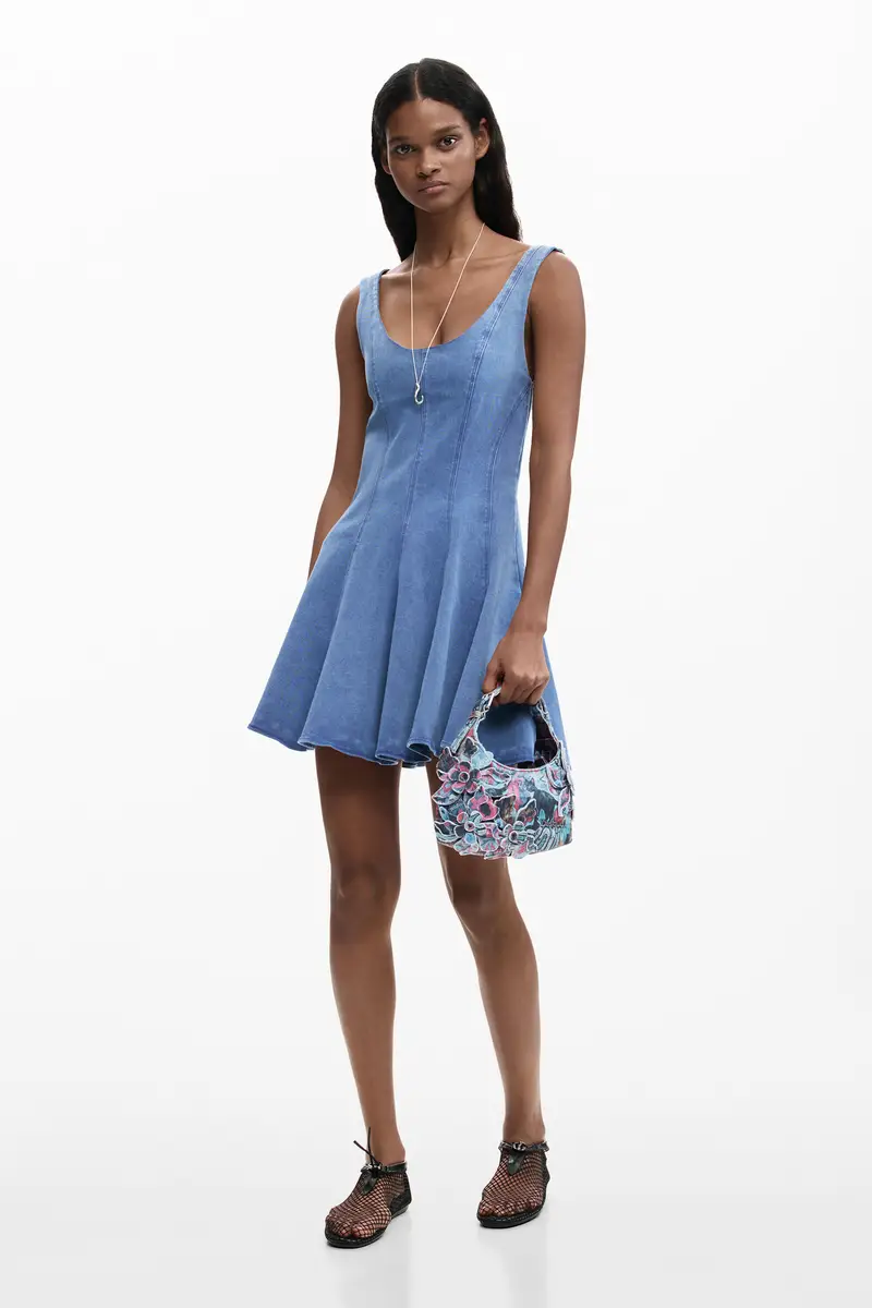 borsa piccola con stampe e applicazioni MATERIAL FINISHES miniatura 2