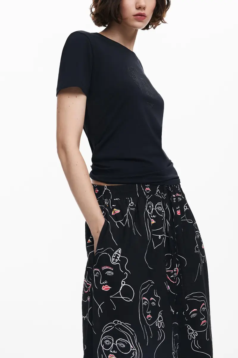 Gonna lunga con volti BLACK miniatura 2