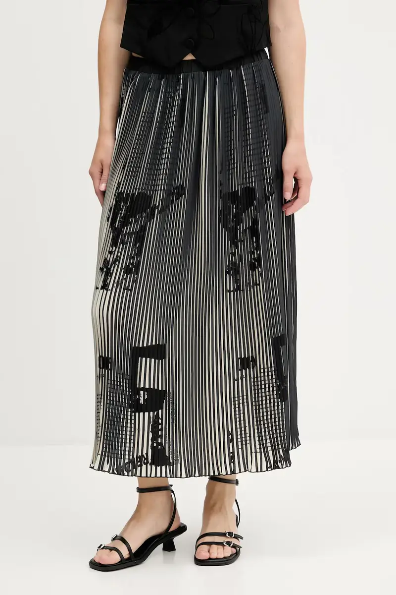 gonna NEWSPAPERS colore nero 25WWFW09