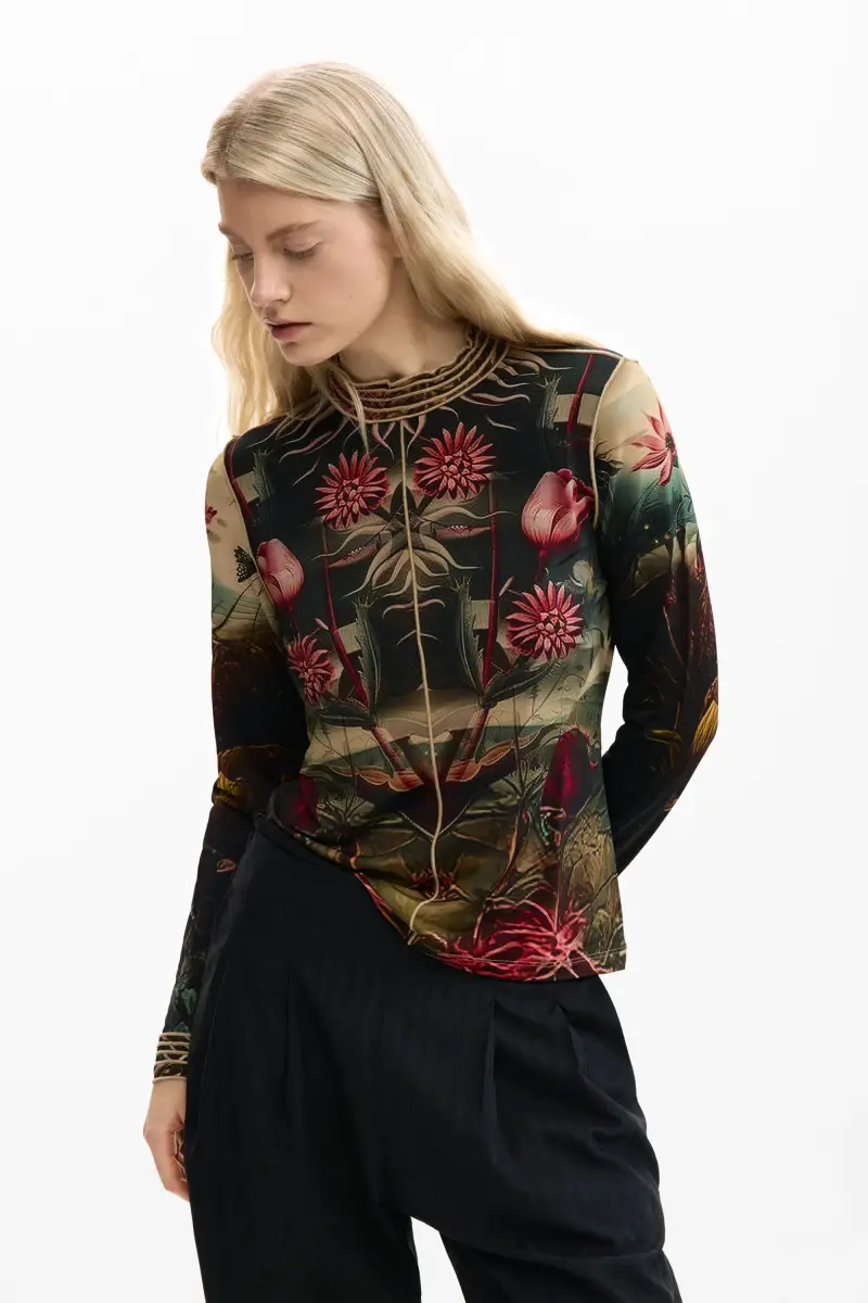 Maglietta a collo alto stampata BLACK