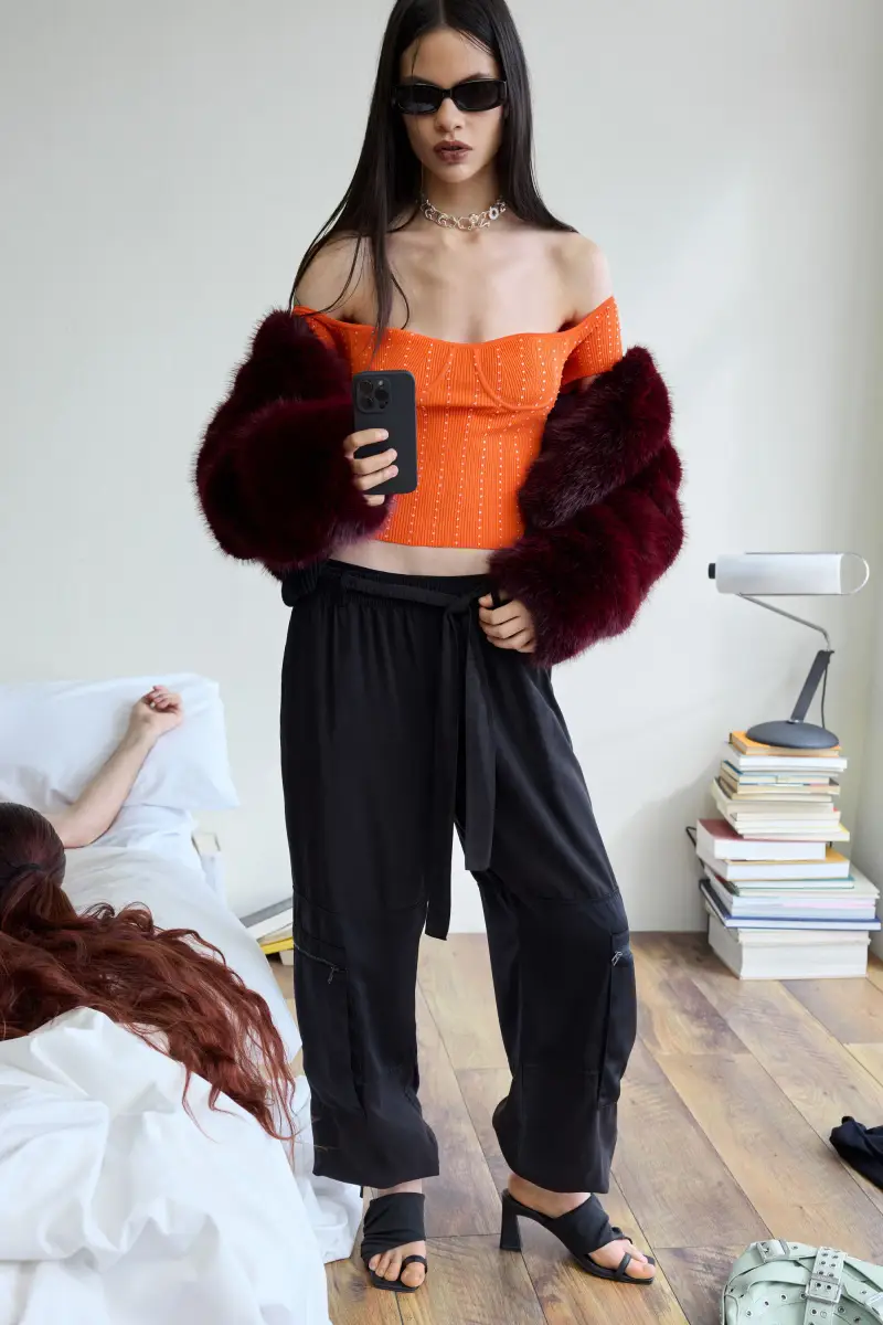 MAGLIETTA ATTILLATA ORANGE miniatura 2