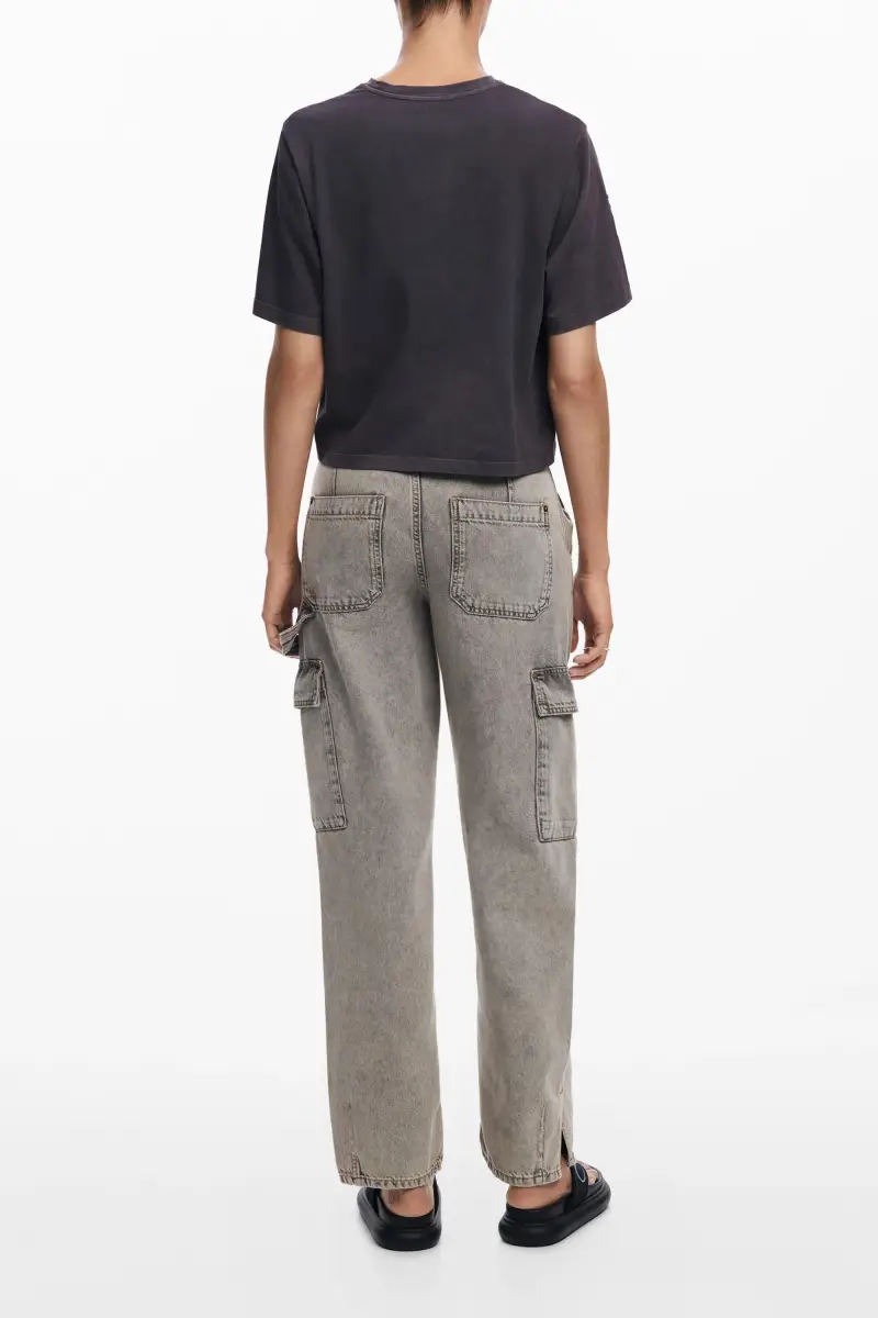 Maglietta con fiori ricamati BLACK miniatura 2