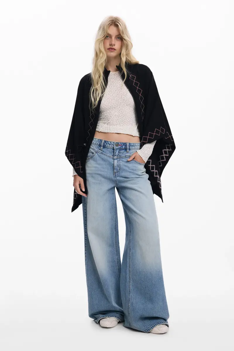 Poncho a zig-zag BLACK