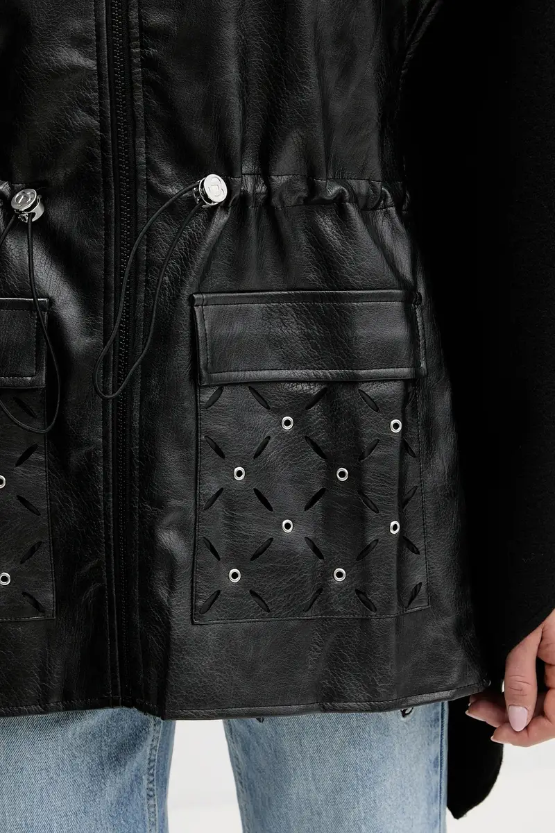 poncho EYELETS ALDAMA colore nero 25WAIA08 miniatura 5