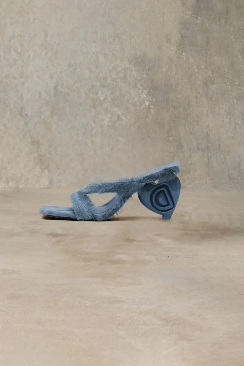 Sandalo pelo cuore studio BLACK