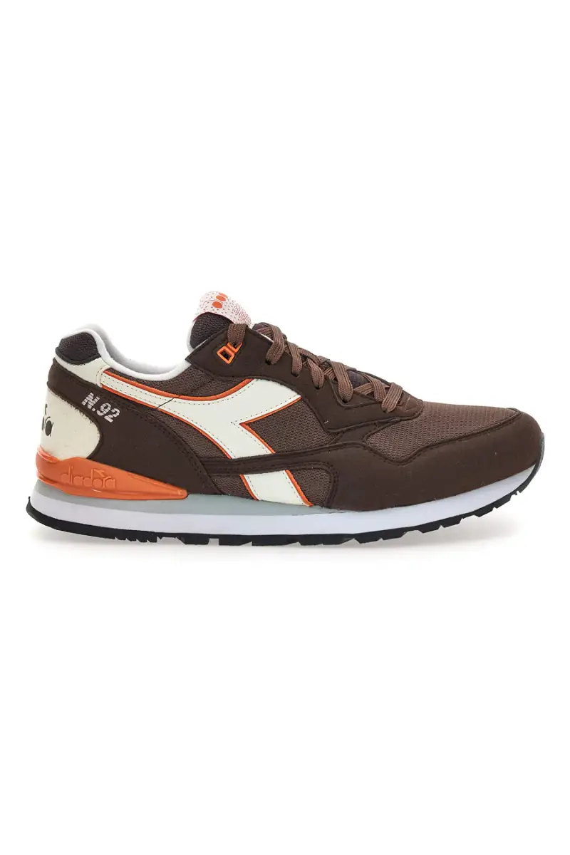 Sneakers marroni in tessuto con dettagli arancioni Diadora N.92 [MARRONE]