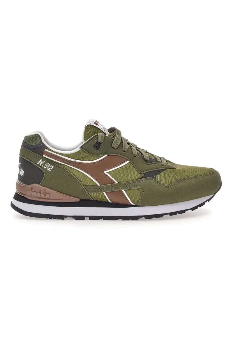 Sneakers verde militare in tessuto e suede Diadora N.92 [VERDE]