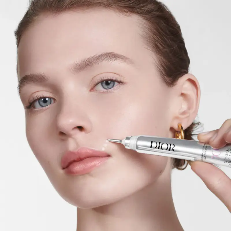 Anti-Età Globale Capture Totale Hyalushot - Trattamento antietà pelli mature, Siero antirughe miniatura 2