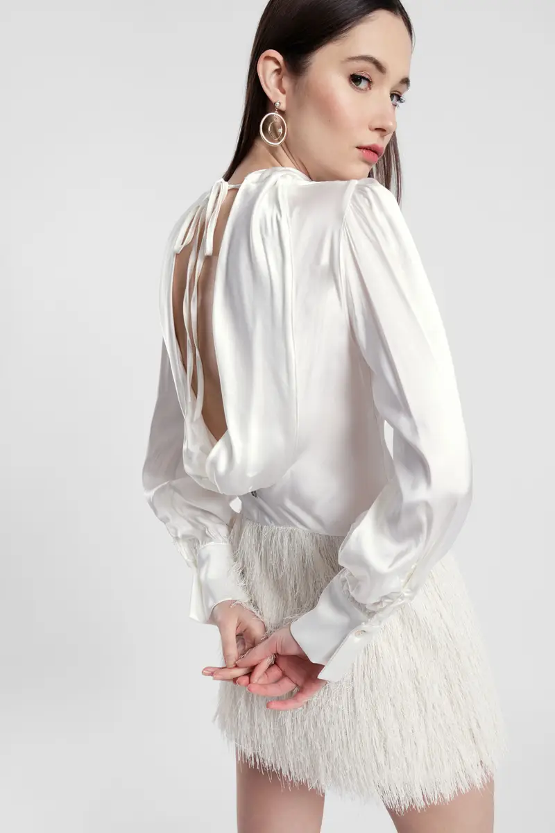 Abito corto con maniche lunghe e gonna effetto frange miniatura 3