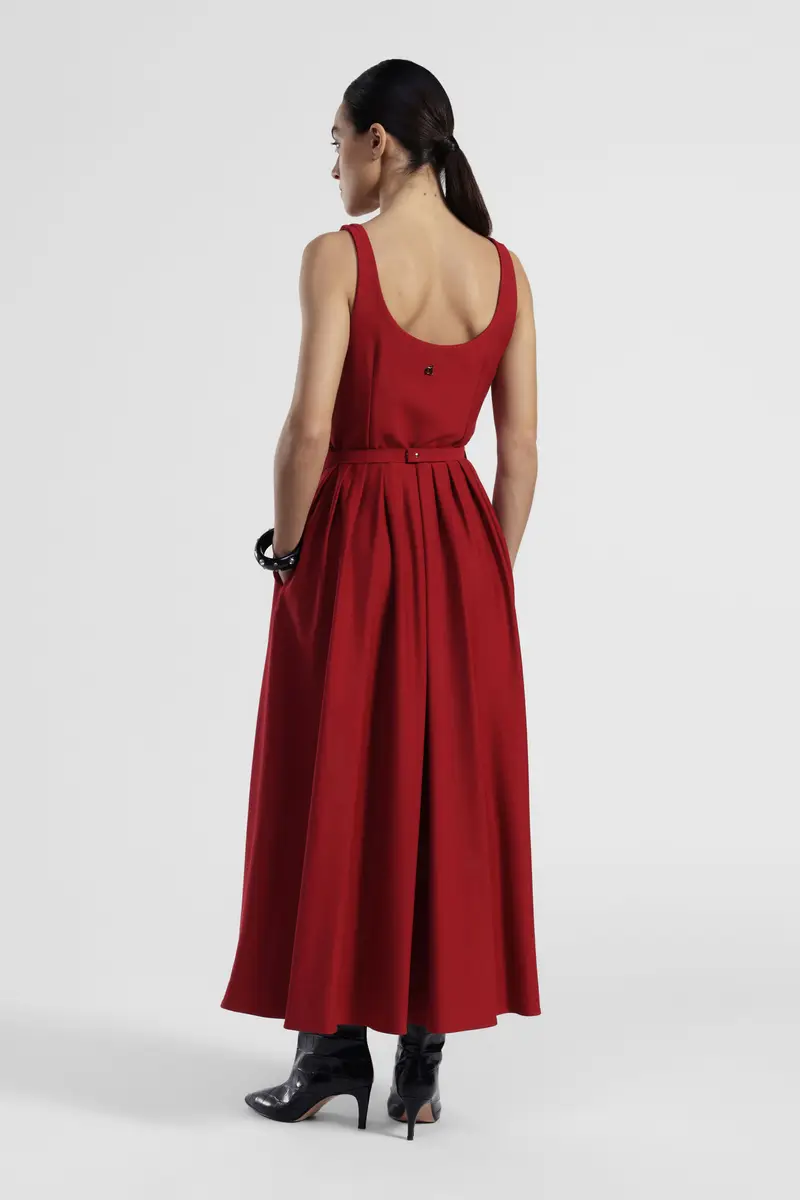 Abito lungo con cintura e scollo ampio miniatura 3