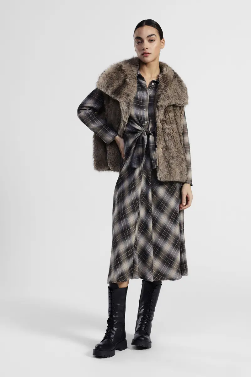 Abito midi a quadri con fiocco in vita e colletto classico miniatura 2