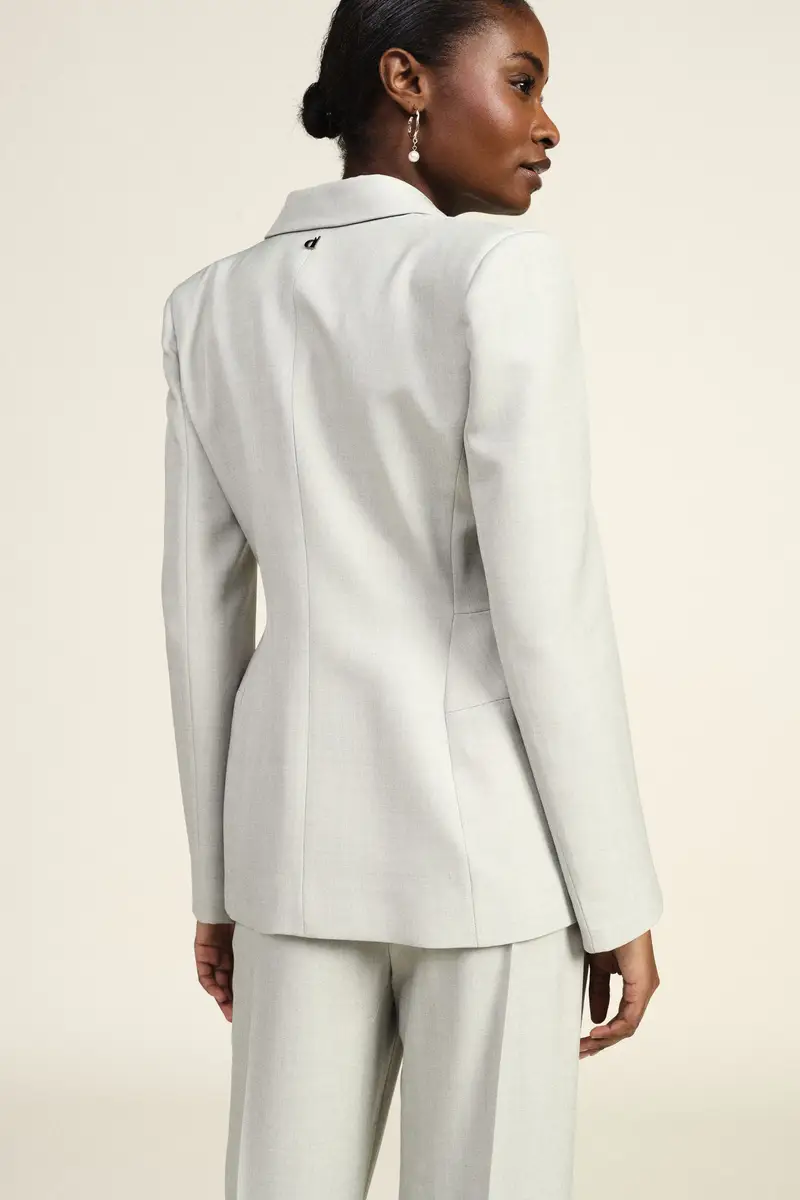 Blazer doppiopetto taglio sartoriale con tasche miniatura 4