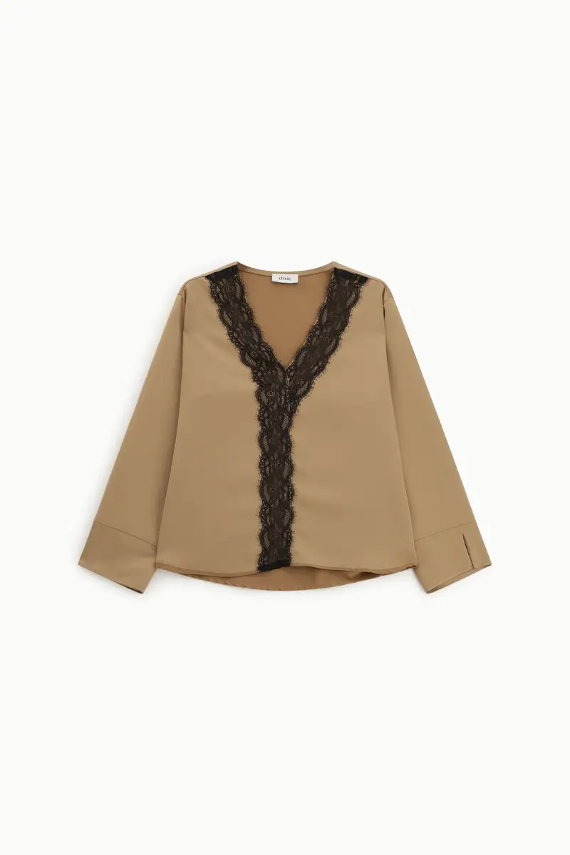 Blusa scollo a v inserto pizzo manica lunga