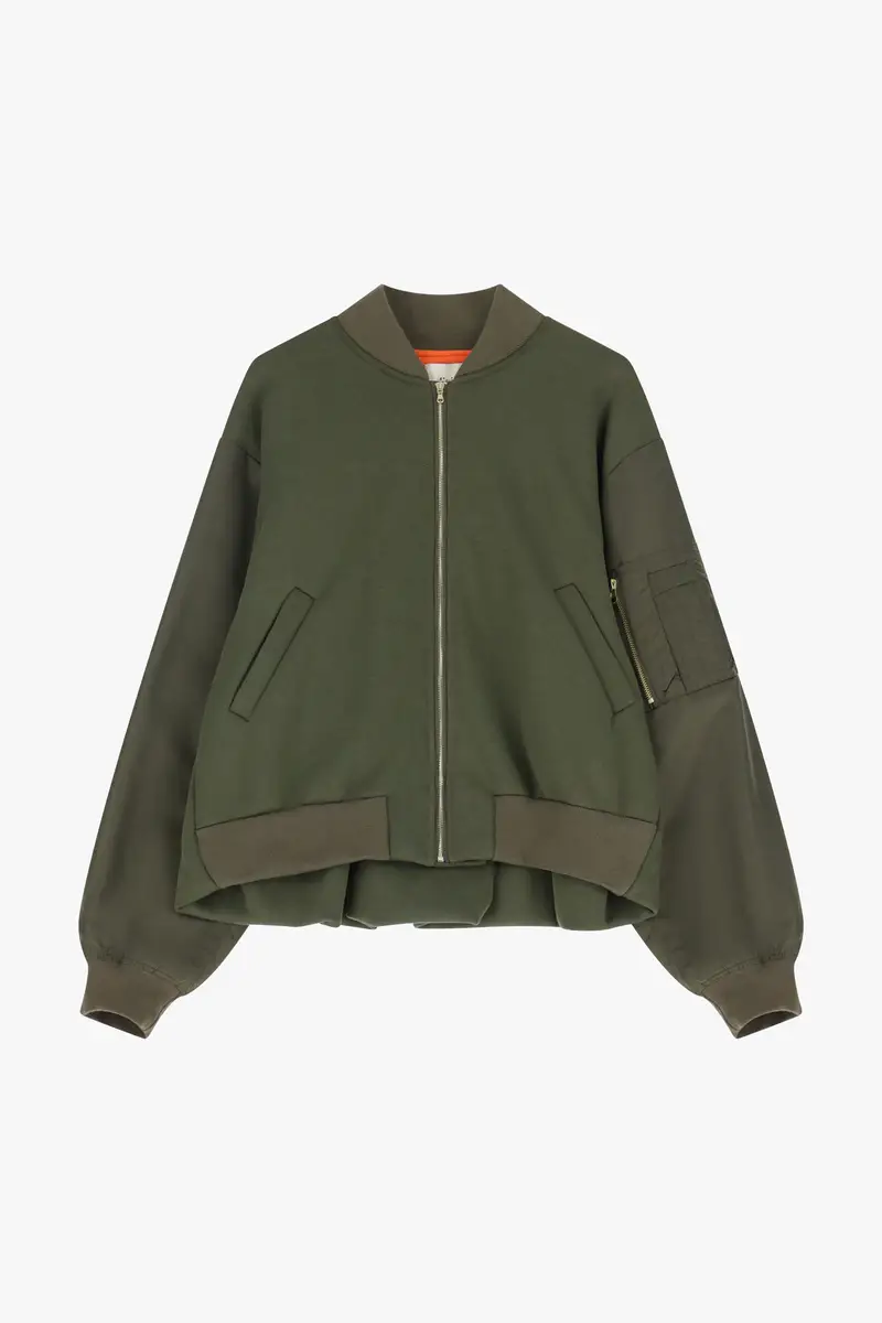 Bomber con maniche oversize e zip frontale