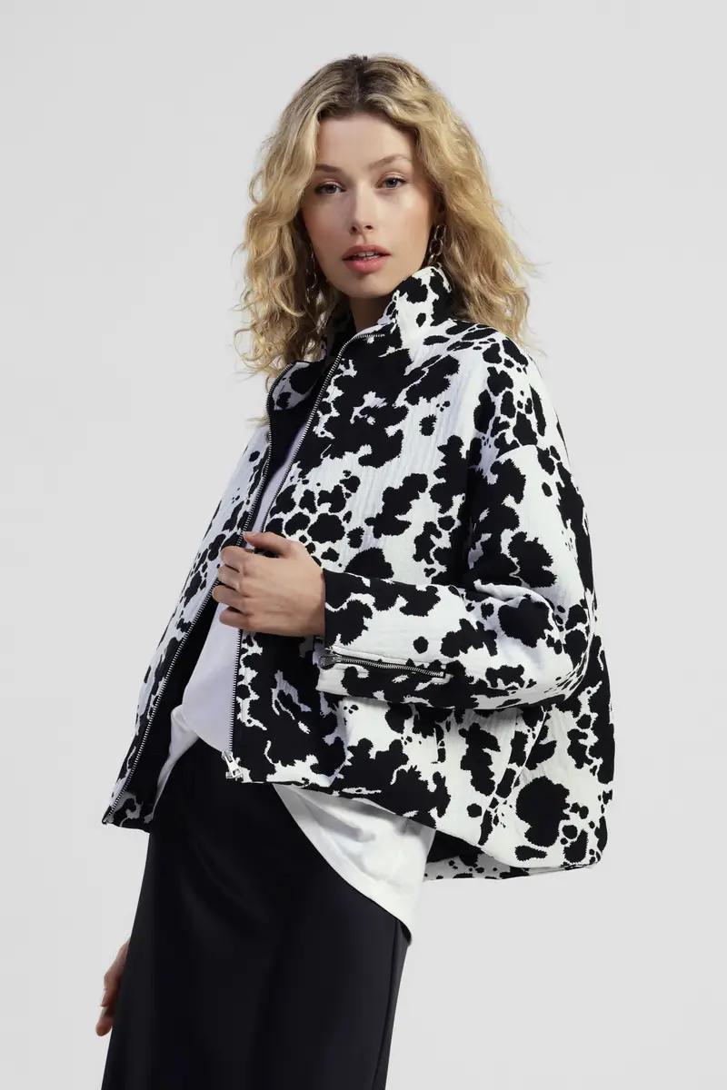 Bomber stampa maculata zip e collo alto miniatura 2