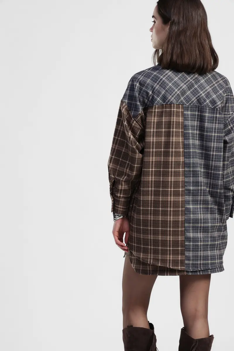 Camicia a quadri, collo classico, tasca applicata miniatura 3