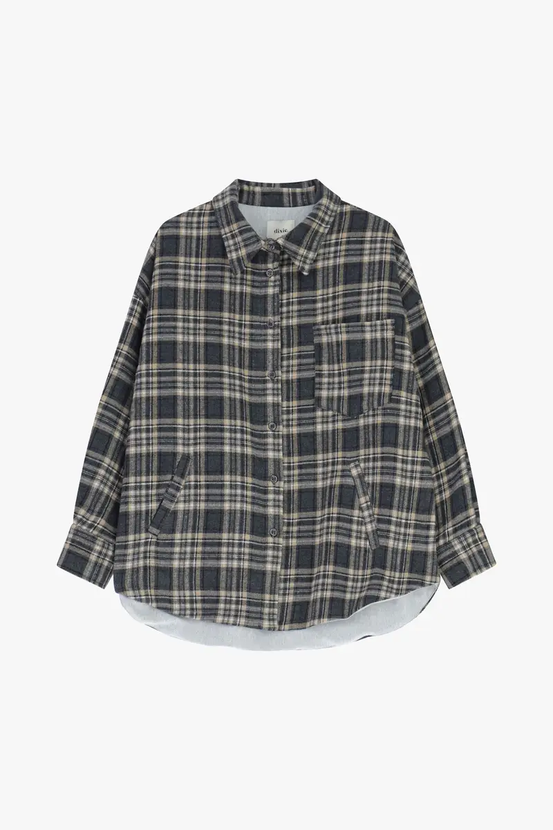 Camicia a quadri con tasca sul petto e orlo arrotondato