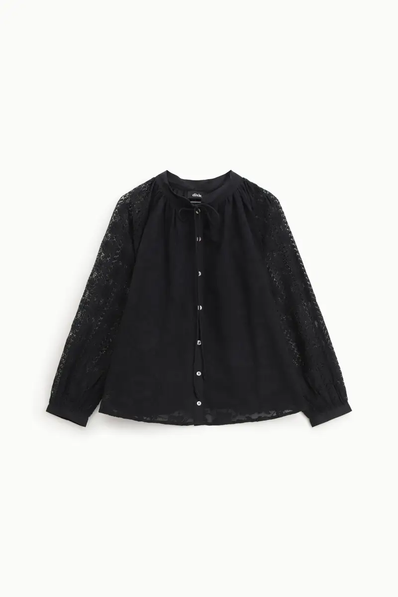 Camicia ampia con maniche in pizzo e bottoni