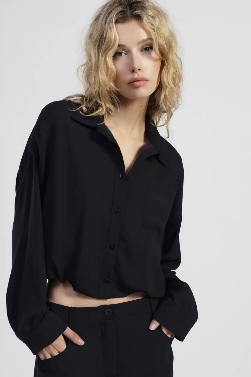 Camicia corta con colletto classico e taschino miniatura 2