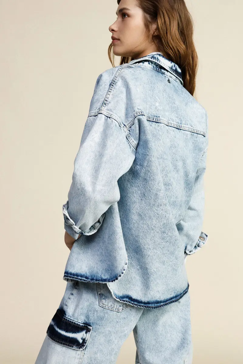 Camicia denim vestibilità ampia con tasche applicate miniatura 3