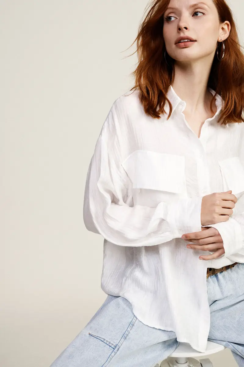 Camicia over tasche applicate e collo classico miniatura 2