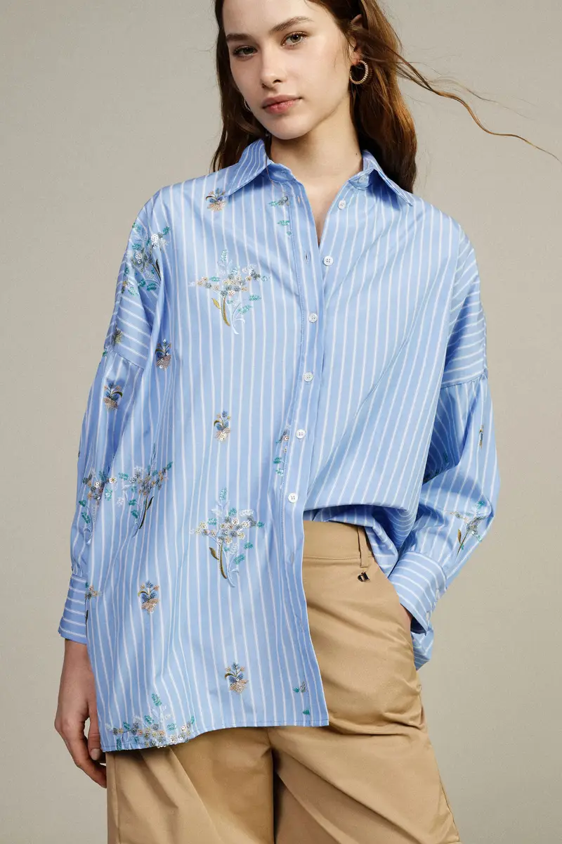 Camicia oversize a righe con ricami floreali miniatura 2