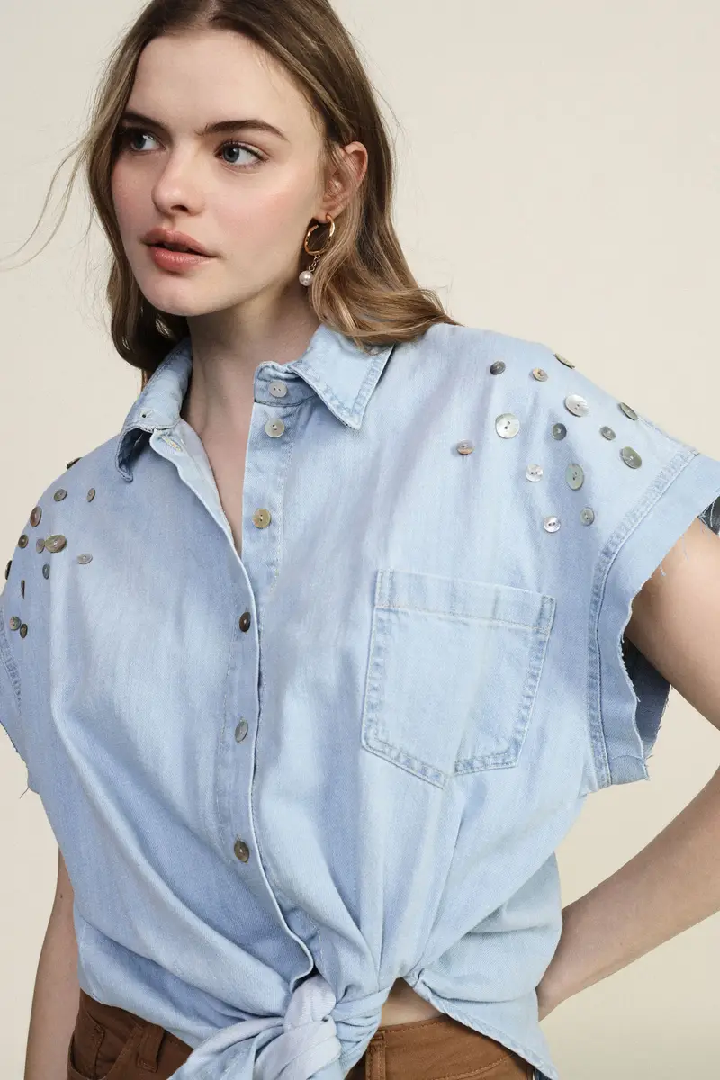 Camicia senza maniche con bottoni e taschino miniatura 4