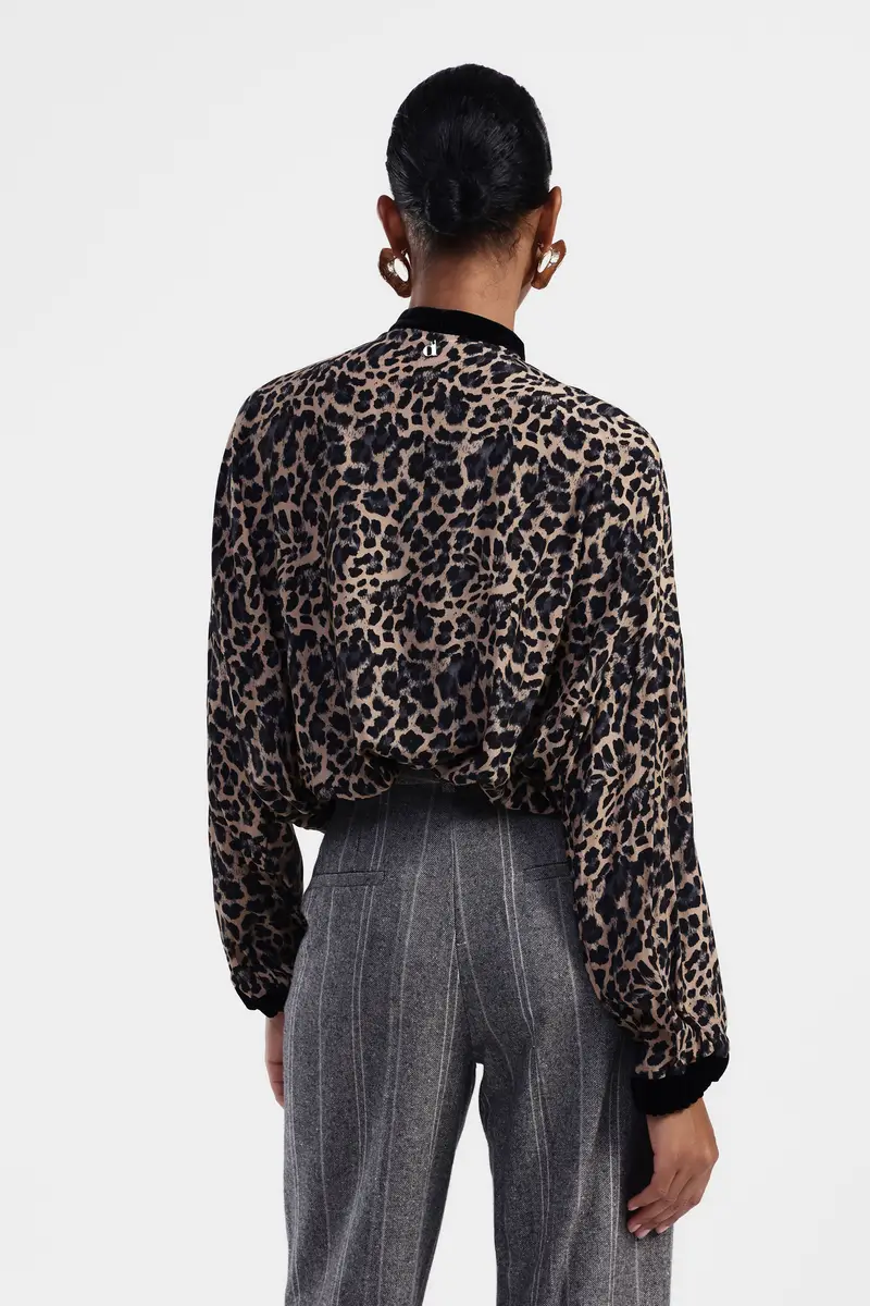 Camicia stampata con collo coreano miniatura 3