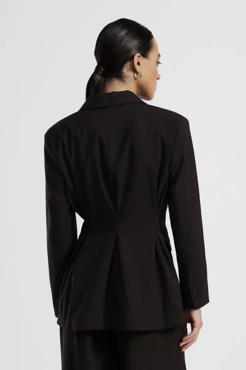 Cappotto doppiopetto con tasche a filetto miniatura 3