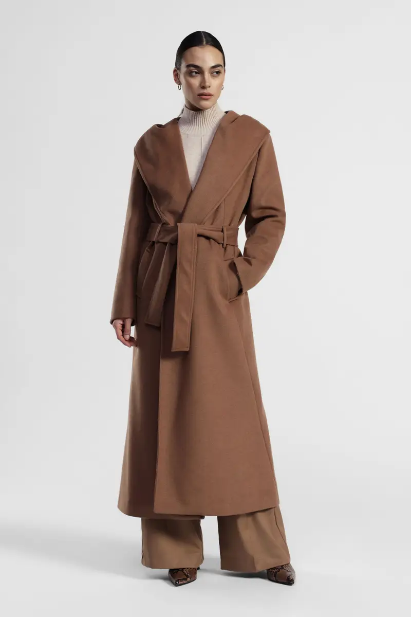 Cappotto lungo con cappuccio e cintura miniatura 2