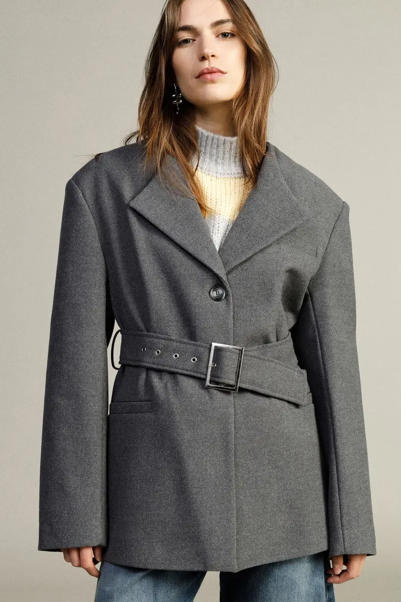 Cappotto monopetto corto con cintura regolabile miniatura 2