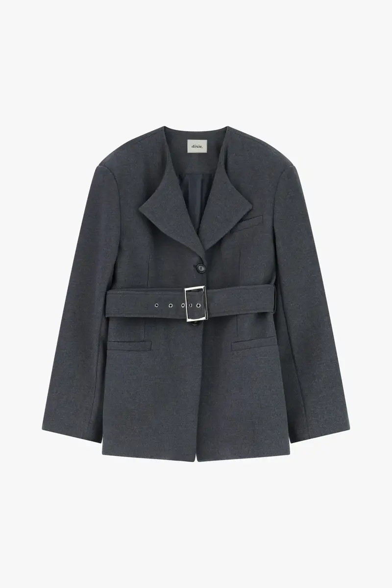 Cappotto monopetto corto con cintura regolabile