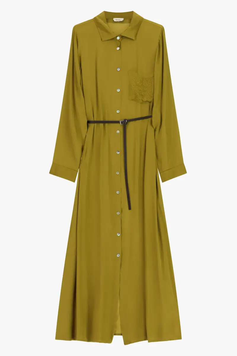 Dress lungo con cintura e taschino ricamato