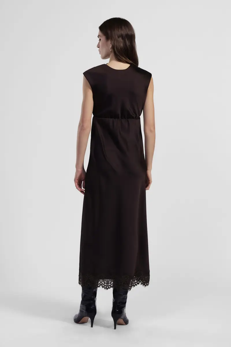 Dress lungo senza maniche con pizzo e scollo a v miniatura 3