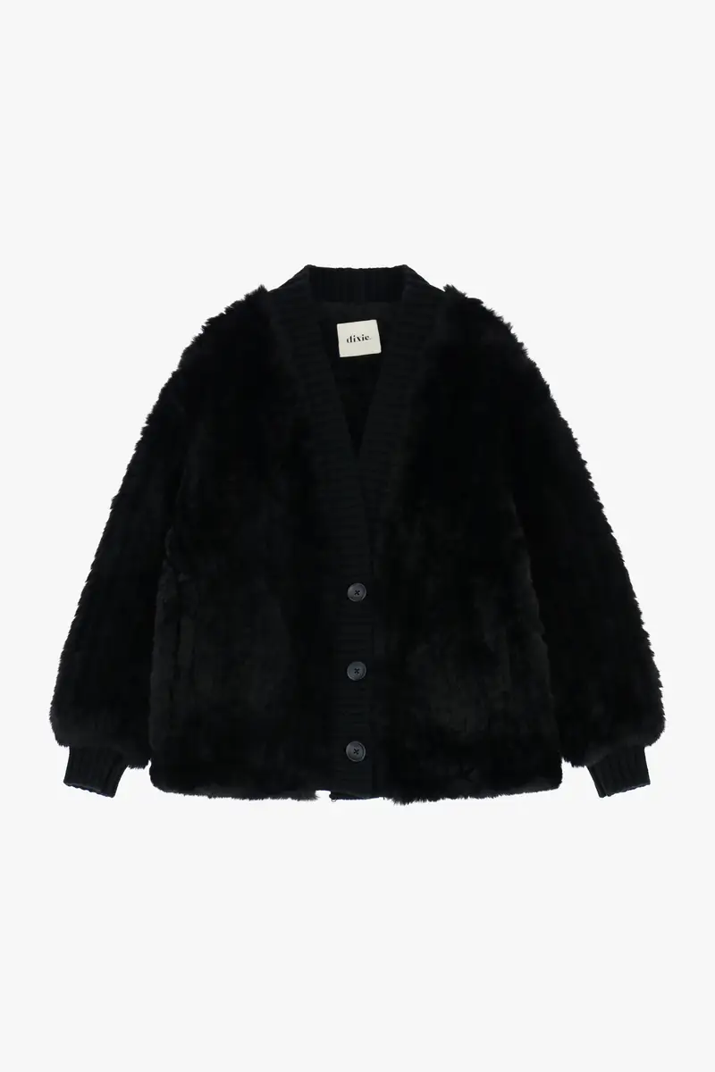 Eco-fur con bottoni e polsi a costine