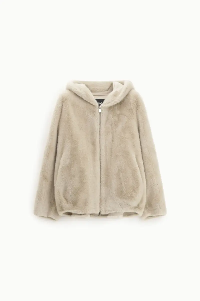 Eco-fur con cappuccio e chiusura zip